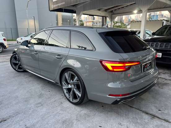 AUDI-A4-2.0 TFSI GASOLINA AVANT PRESTIGE PLUS S TRONIC AUDI-A4-2019
