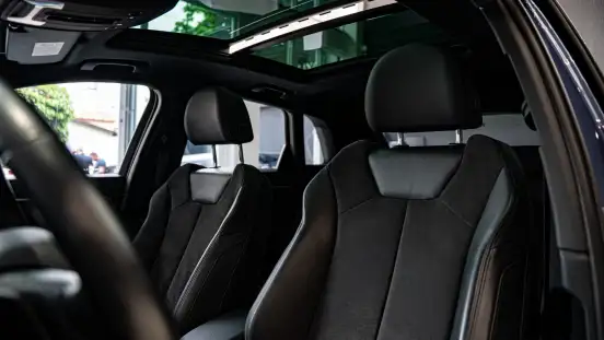 AUDI-Q3-2021
