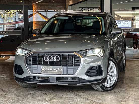 AUDI-Q3-2020