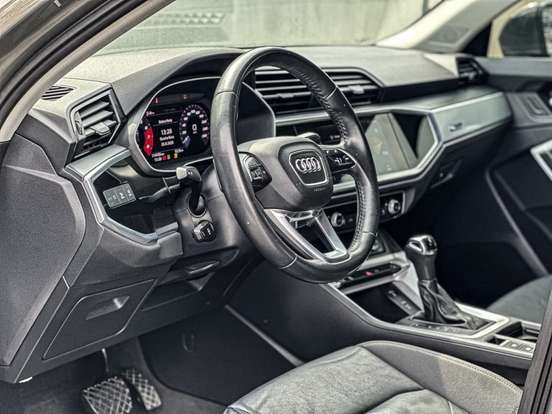 AUDI-Q3-2020