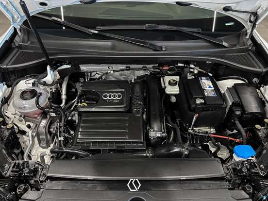 AUDI-Q3-1.4 35 TFSI GASOLINA PRESTIGE S TRONIC AUDI-Q3-2019