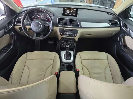 AUDI-Q3-1.4 TFSI AMBIENTE FLEX 4P S TRONIC AUDI-Q3-2016
