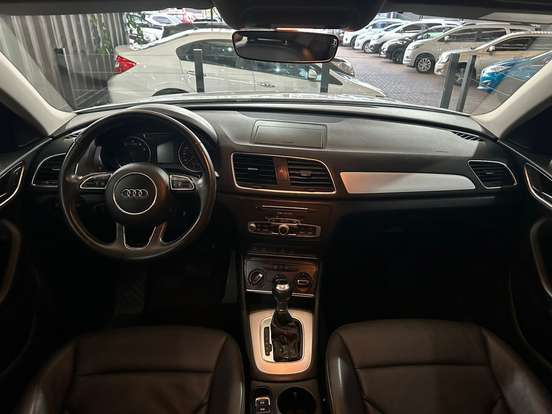AUDI-Q3-1.4 TFSI AMBIENTE FLEX 4P S TRONIC AUDI-Q3-2018