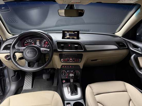 AUDI-Q3-2017
