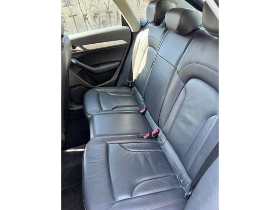 AUDI-Q3-2016