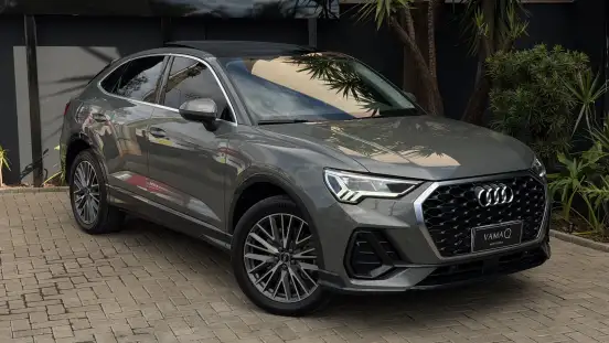 AUDI-Q3-2023