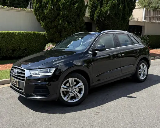 AUDI Q3 2.0 TFSI AMBIENTE QUATTRO 4P GASOLINA S TRONIC