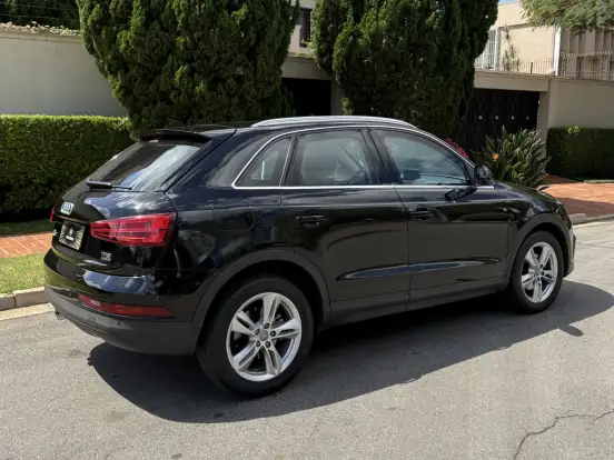 AUDI-Q3-2.0 TFSI AMBIENTE QUATTRO 4P GASOLINA S TRONIC AUDI-Q3-2015