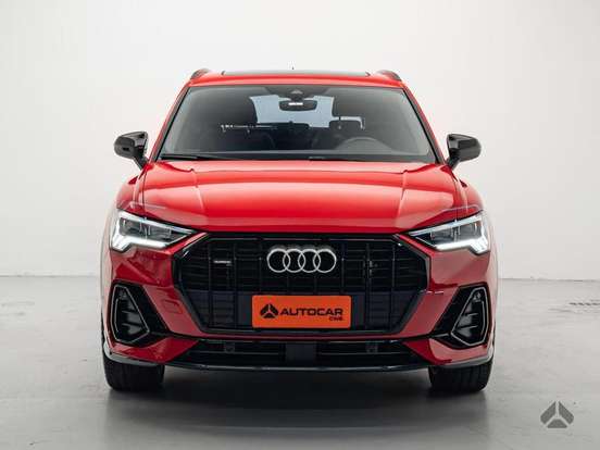 AUDI-Q3-2023