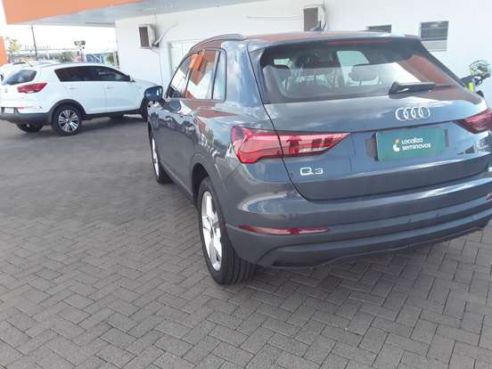AUDI-Q3-2024