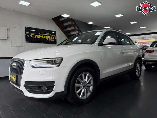 AUDI-Q3-2014