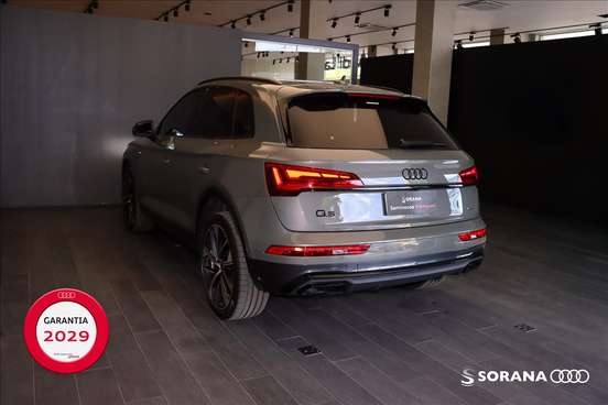 AUDI-Q5-2.0 45 TFSI GASOLINA S LINE BLACK QUATTRO S TRONIC AUDI-Q5-2024