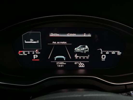 AUDI-Q5-2021