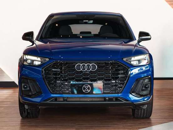AUDI-Q5-2023