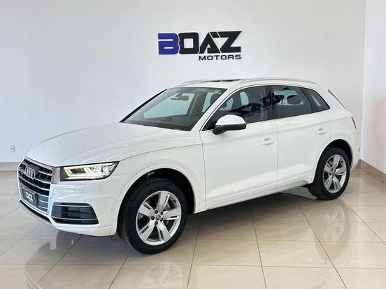 AUDI-Q5-2019