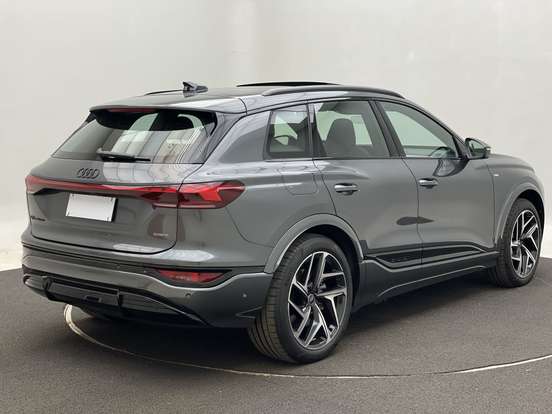 AUDI-Q6 E-TRON-100 KW ELÉTRICO S LINE QUATTRO AUDI-Q6 E-TRON-2025