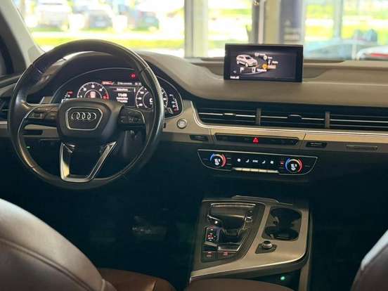 AUDI-Q7-3.0 TDI AMBITION V6 24V DIESEL 4P TIPTRONIC AUDI-Q7-2017