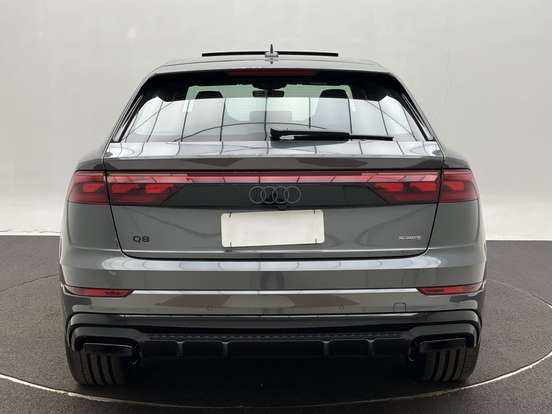 AUDI-Q8-3.0 TFSI GASOLINA PERFORMANCE BLACK QUATTRO TIPTRONIC AUDI-Q8-2024