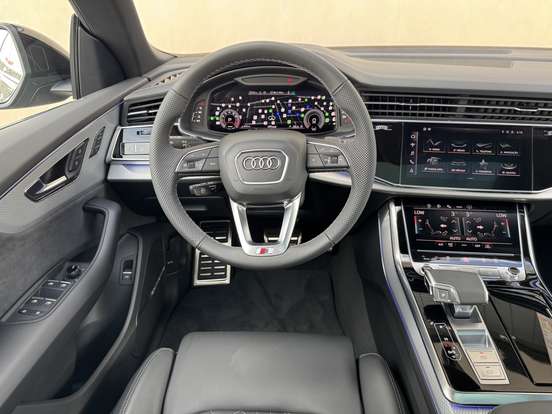 AUDI-Q8-2026