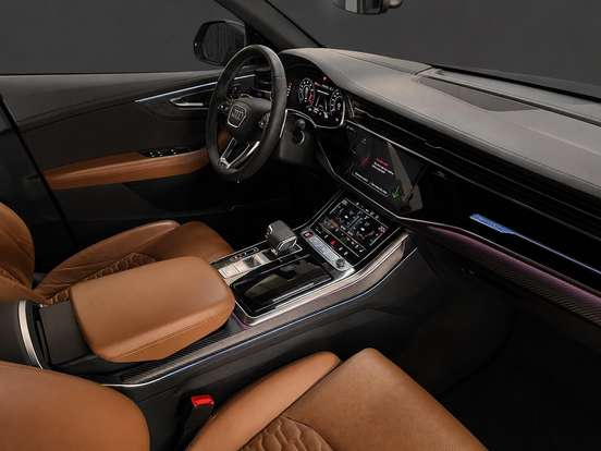 AUDI-RS Q8-2020