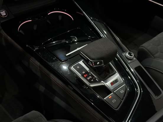 AUDI-RS5-2023