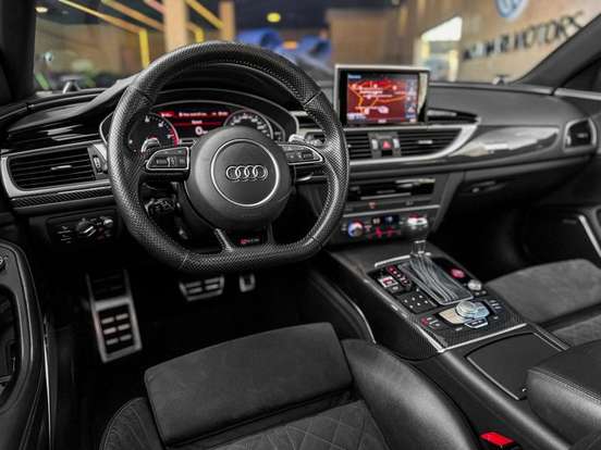 AUDI-RS6-4.0 AVANT V8 32V BI-TURBO GASOLINA 4P TIPTRONIC AUDI-RS6-2015