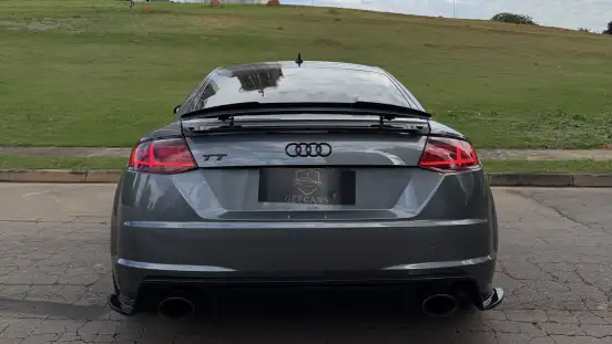 AUDI-TT-2015