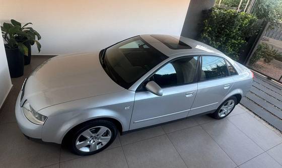 AUDI A4 1.8 20V TURBO GASOLINA 4P AUTOMÁTICO