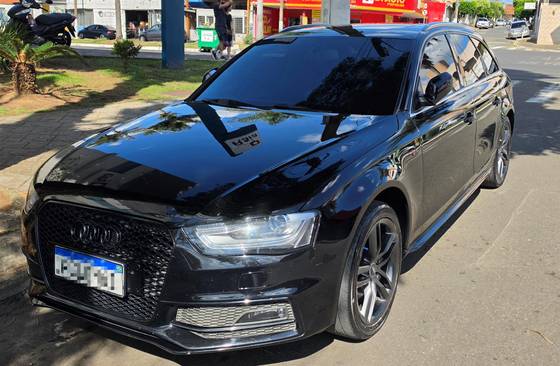 AUDI A4 1.8 TFSI AMBIENTE AVANT GASOLINA 4P MULTITRONIC