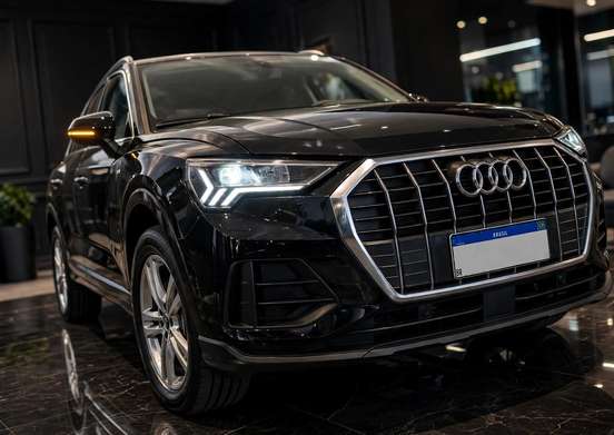 AUDI-Q3-2020