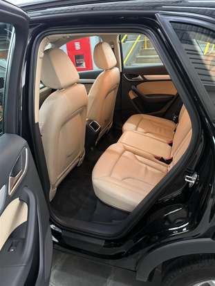AUDI-Q3-2017