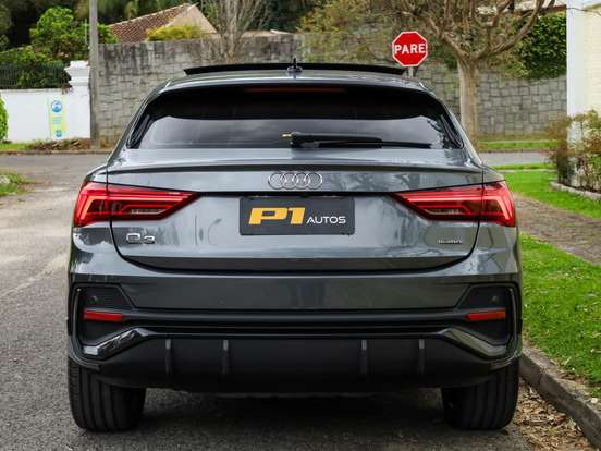 AUDI-Q3-2.0 40 TFSI GASOLINA SPORTBACK PERFORMANCE BLACK QUATTRO TIPTRONIC AUDI-Q3-2022