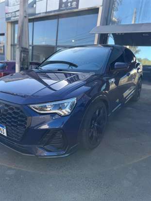 AUDI-Q3-2023