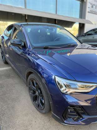 AUDI-Q3-2023