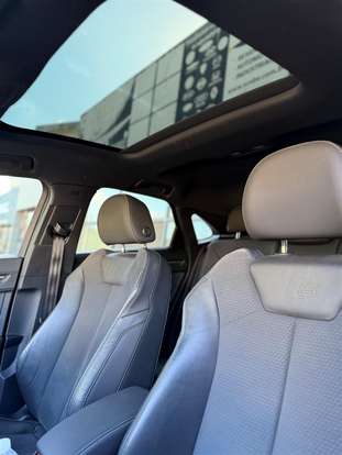 AUDI-Q3-2023