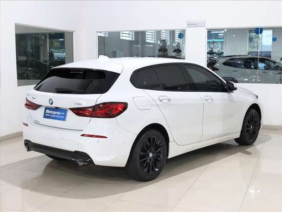 BMW-118i-2019