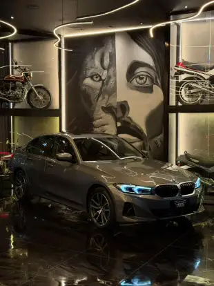 BMW-320i-2024