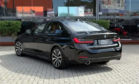 BMW-320i-2.0 16V TURBO FLEX GP AUTOMÁTICO BMW-320i-2023