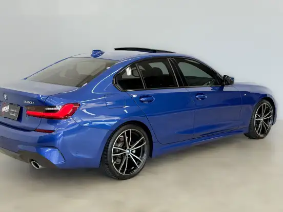 BMW-320i-2.0 16V TURBO FLEX M SPORT AUTOMÁTICO BMW-320i-2021
