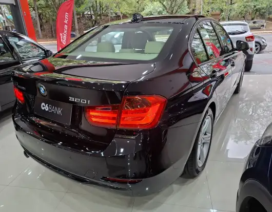 BMW-320i-2.0 GP 16V TURBO ACTIVE FLEX 4P AUTOMÁTICO BMW-320i-2015