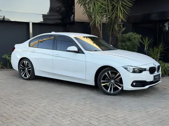 BMW-320i-2018