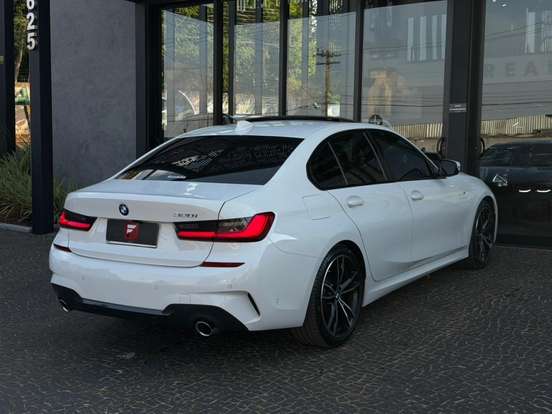 BMW-320i-2.0 16V TURBO FLEX M SPORT AUTOMÁTICO BMW-320i-2021