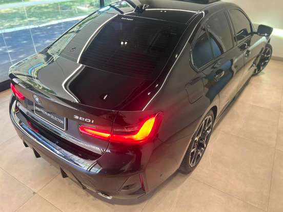 BMW-320i-2025