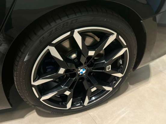 BMW-320i-2.0 16V TURBO FLEX M SPORT AUTOMÁTICO BMW-320i-2025