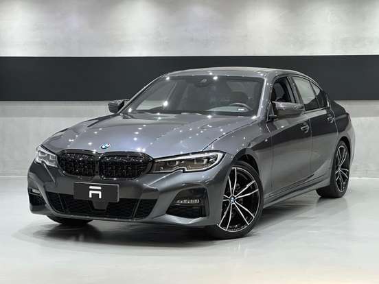 BMW-320i-2022