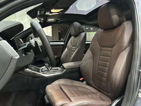BMW-320i-2.0 16V TURBO FLEX M SPORT AUTOMÁTICO BMW-320i-2022