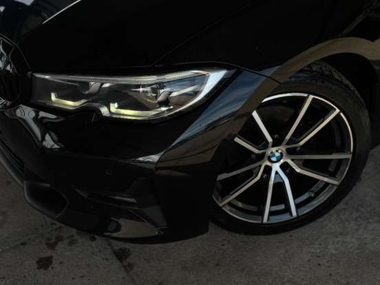 BMW-320i-2.0 16V TURBO GASOLINA SPORT AUTOMÁTICO BMW-320i-2019
