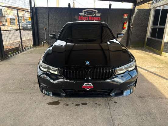 BMW-320i-2.0 16V TURBO GASOLINA SPORT AUTOMÁTICO BMW-320i-2019