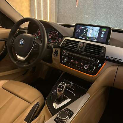 BMW-320i-2016