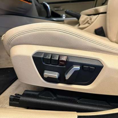 BMW-320i-2016